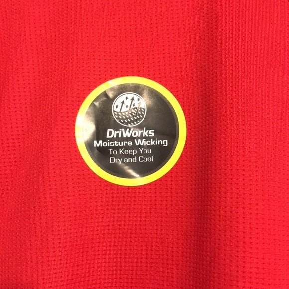 Athletic Works medium DriWorks red short sleeve moisture wicking - Picture 4 of 8